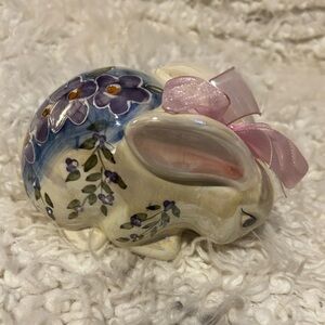 50% off w ♥️ Rabbit Figurine Bow Porcelain Hand Painted Purple Flowers GKRO 5”